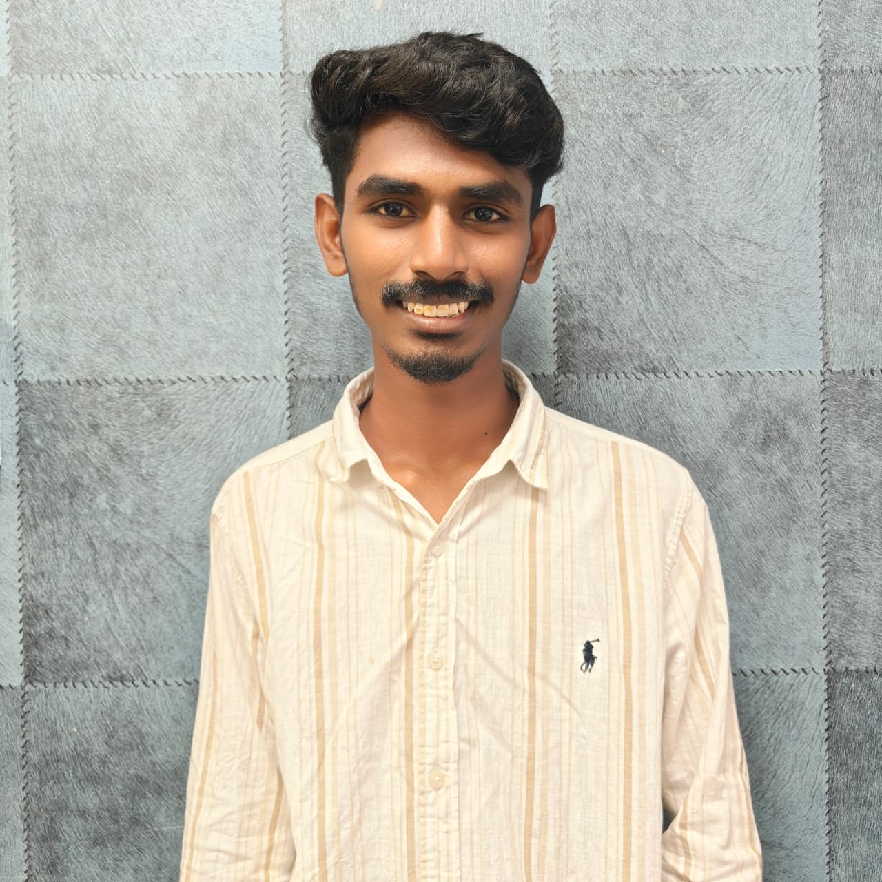 Nazeer,<span class="q"> B.Tech</span>